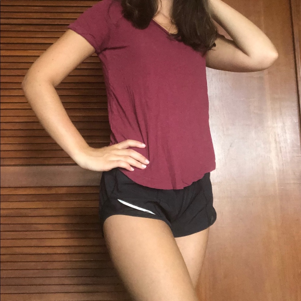 seriously soft perfect tee (maroon)